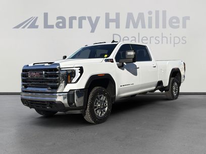 Used 2025 GMC Sierra 3500 SLE w/ SLE Value Package