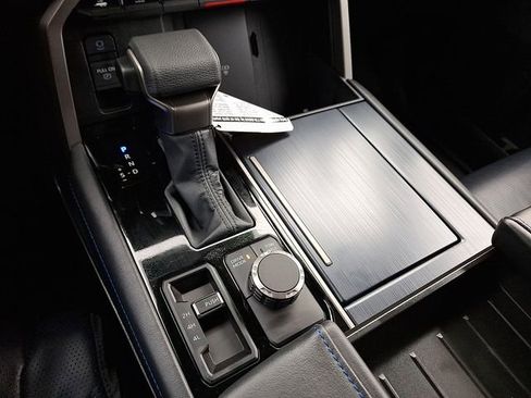 New 2026 Toyota Tundra Platinum image 7