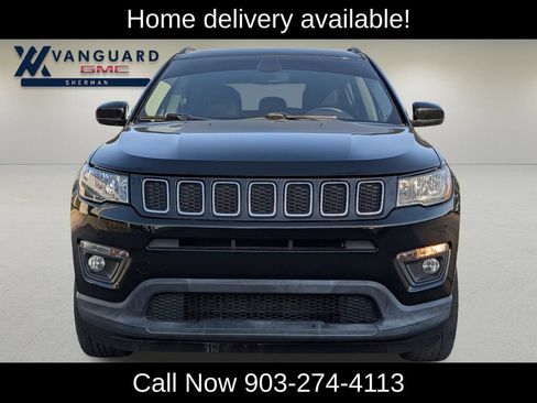 Used 2020 Jeep Compass Latitude AWD/4WD image 2