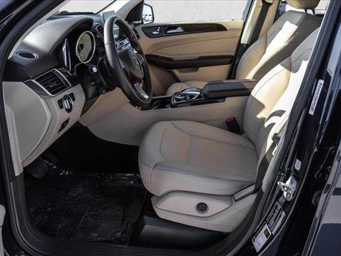 Certified 2017 Mercedes-Benz GLE 350 4MATIC image 12