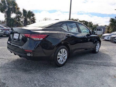 New 2025 Nissan Sentra S image 4