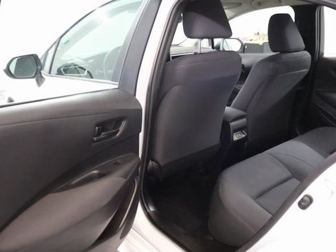 Used 2024 Toyota Corolla LE FWD image 27