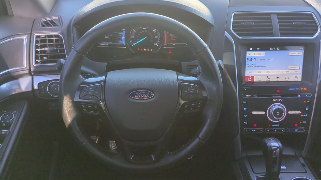 Used 2017 Ford Explorer Sport AWD/4WD image 12