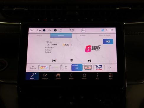 Used 2023 Jeep Grand Cherokee Overland RWD image 29