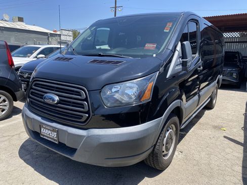 Used 2019 Ford Transit 150 130 Low Roof RWD image 2