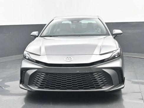 Used 2026 Toyota Camry SE image 19