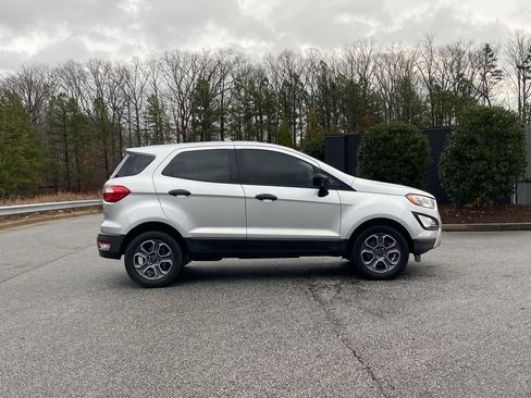 Used 2021 Ford EcoSport S image 5
