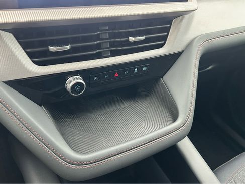 New 2026 Ford Explorer Active AWD/4WD image 40