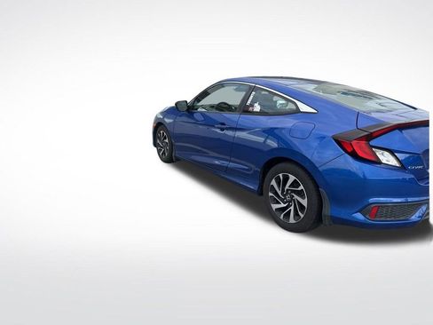 Used 2018 Honda Civic LX-P image 4