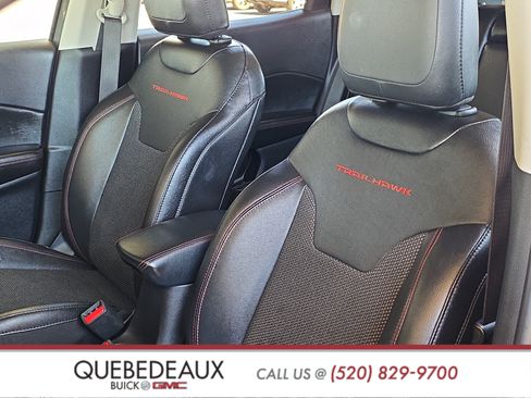 Used 2021 Jeep Compass Trailhawk AWD/4WD image 11