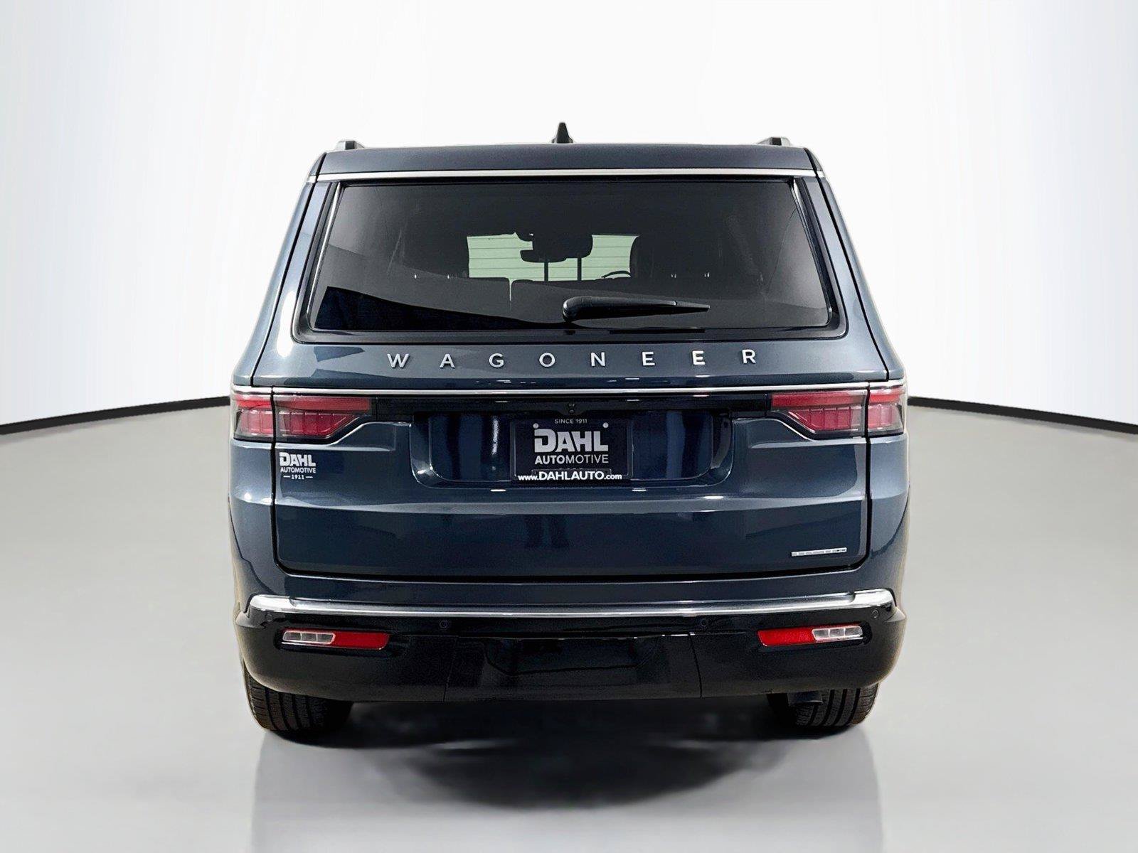 Used 2024 Jeep Wagoneer Series II AWD/4WD image 12