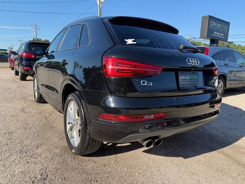Used 2017 Audi Q3 2.0T Premium FWD image 3