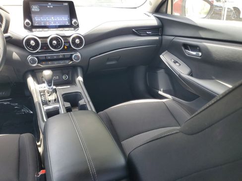 Used 2024 Nissan Sentra SV image 14