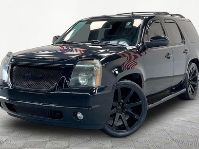 Used 2011 GMC Yukon SLT w/ SLT-2 Equipment Package