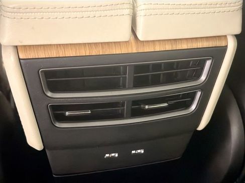 Used 2018 Tesla Model X 75D image 29