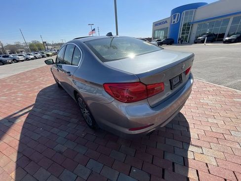 Used 2019 BMW 530i w/ Convenience Package image 16