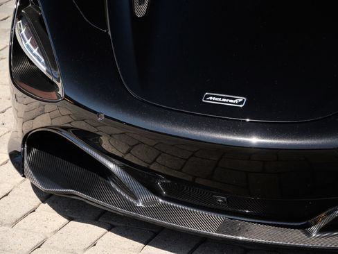 Used 2019 McLaren 720S Performance RWD image 23