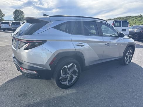Used 2022 Hyundai Tucson SEL w/ Convenience Package AWD/4WD image 3