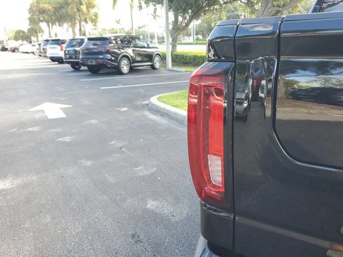 Certified 2024 GMC Sierra 1500 Denali AWD/4WD image 27