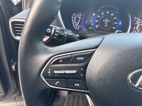 Used 2020 Hyundai Santa Fe Limited image 15