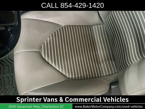 Used 2021 Toyota Camry SE FWD image 21