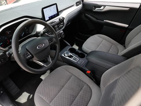 Used 2020 Ford Escape SE FWD image 16