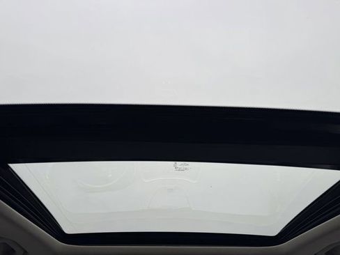 Used 2016 Jeep Cherokee Limited image 15