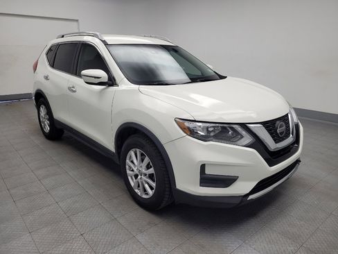 Used 2020 Nissan Rogue SV image 13