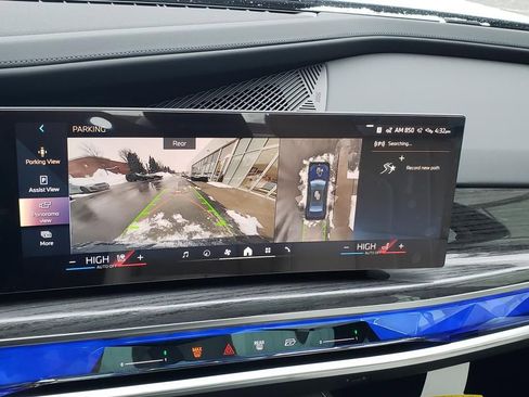 New 2026 BMW 740i xDrive 740i xDrive w/ Premium Package image 24