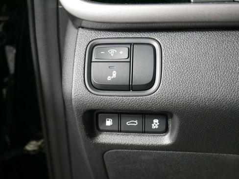 Used 2018 Kia Optima S image 21