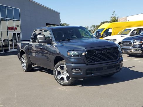 New 2025 RAM 1500 Tradesman w/ Trailer Tow Group RWD image 34