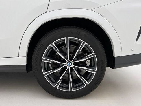 Used 2022 BMW X6 xDrive40i w/ Executive Package AWD/4WD image 27