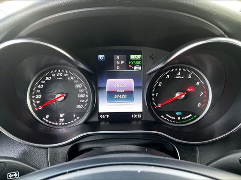 Used 2019 Mercedes-Benz GLC 350e 4MATIC image 27
