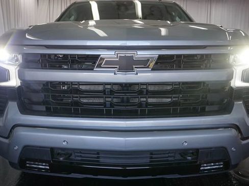 New 2026 Chevrolet Silverado 1500 RST w/ Z71 Off-Road Package AWD/4WD image 3