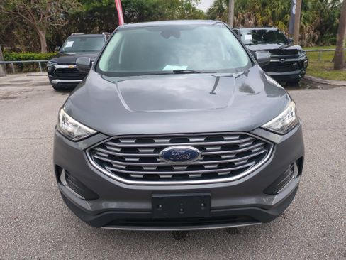 Used 2022 Ford Edge SEL image 3
