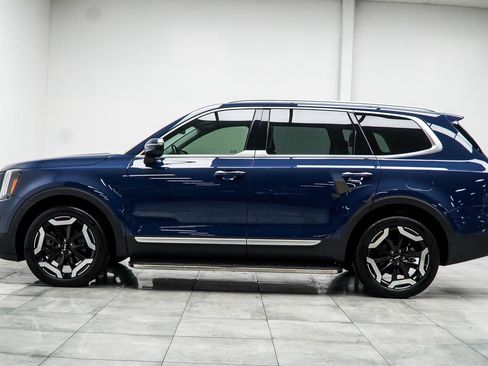 Used 2024 Kia Telluride S w/ S Sunroof Package FWD image 10