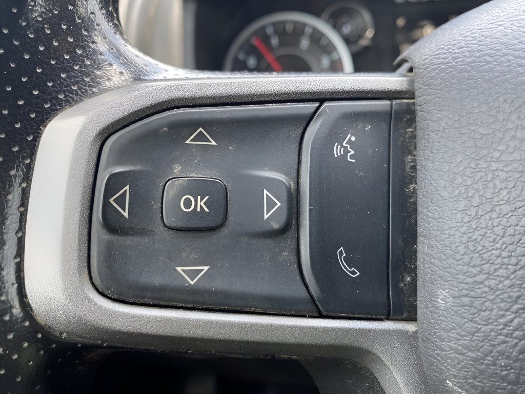 Used 2024 RAM 5500 Tradesman w/ Chrome Appearance Group AWD/4WD image 23