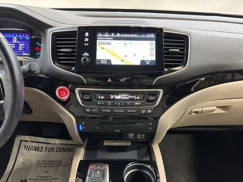 Certified 2021 Honda Pilot Elite image 26