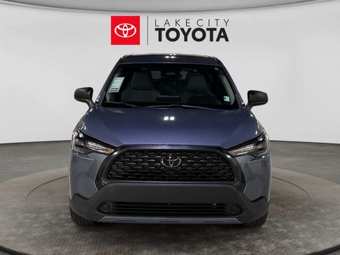 Used 2023 Toyota Corolla Cross L FWD image 14