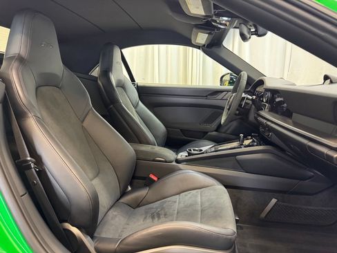 Used 2023 Porsche 911 Carrera GTS RWD image 37