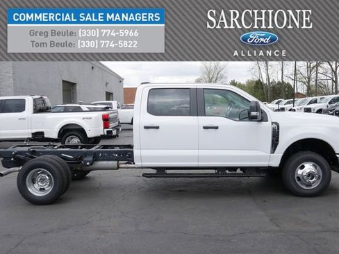 New 2026 Ford F350 XL w/ XL Chrome Package AWD/4WD image 1