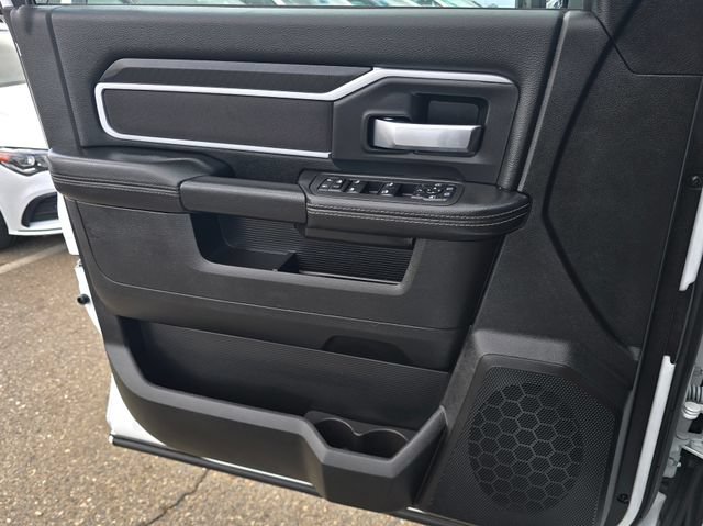 Certified 2025 RAM 2500 Big Horn AWD/4WD image 23