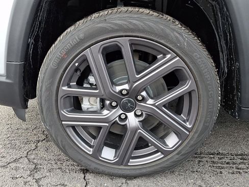 New 2026 Jeep Compass Limited image 5