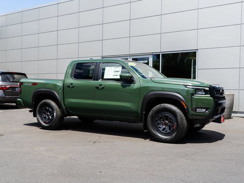 New 2026 Nissan Frontier PRO-4X w/ Tow Package AWD/4WD image 30