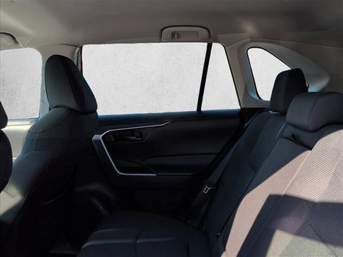 Used 2023 Toyota RAV4 LE FWD image 17