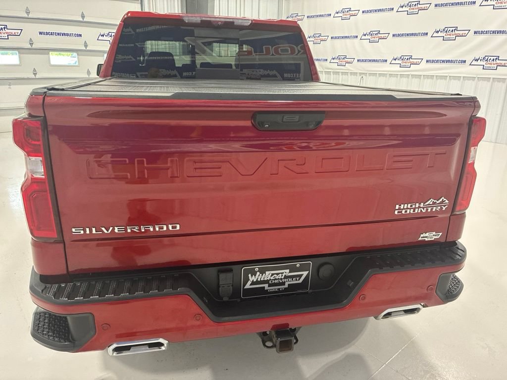 Used 2023 Chevrolet Silverado 1500 High Country w/ Technology Package AWD/4WD image 6