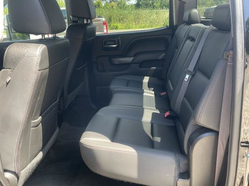 Used 2017 GMC Sierra 2500 SLT w/ All-Terrain HD Package AWD/4WD image 14