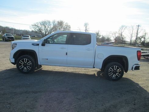 New 2026 GMC Sierra 1500 AT4 w/ AT4 Premium Package image 9