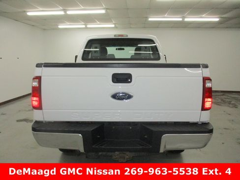 Used 2016 Ford F350 XL image 9