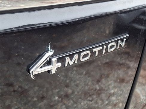 Used 2023 Volkswagen Atlas SE image 31